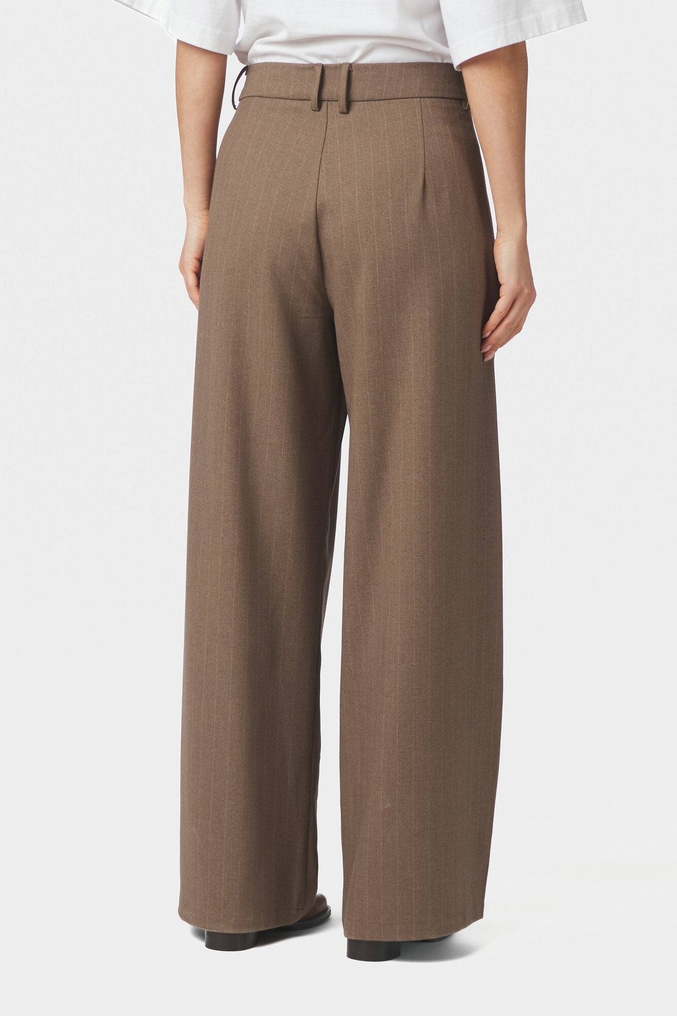 Essiall Pinstripe habitbukser - Taupe